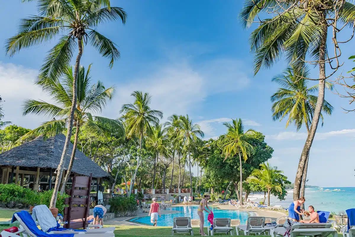 4-Night Luxury Diani Beach Escape
